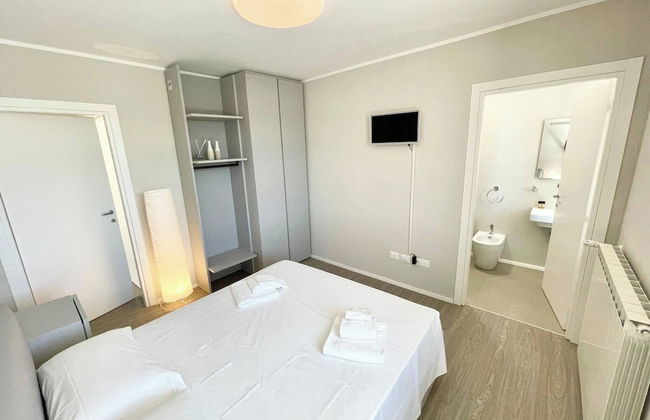 Villa Ipnotica - Panoramic Views Plus Exquisite Pool - Sleeps 7 - Very Stylish - Photo 7