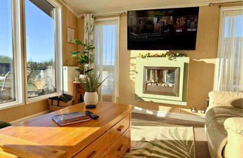 Hot Tub Lodge, Panoramic Views & Free Golf, Dog Friendly - Foto 17