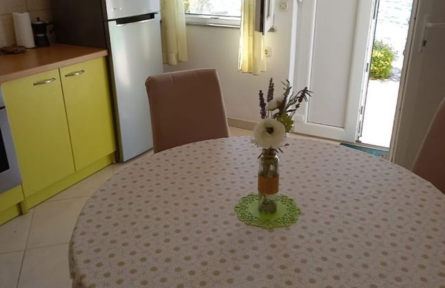 More 1 - sea Front - SA1 - Photo 7