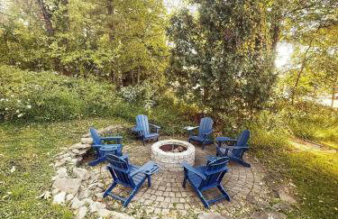 Private 10 guest Getaway Fire-Pit Golf Hike Ski Spa - Foto 15