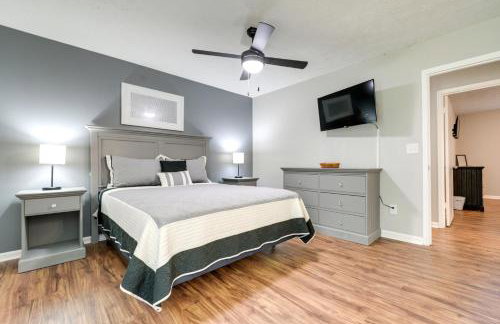Fairburn Home w/ 2 Decks, Grill & Outdoor Dining! - Foto 10