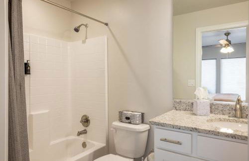 Poolside Plunge - Foto 22