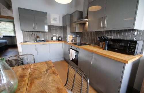 Padstow Escapes - Teyr Luxury Penthouse Apartment - Foto 25