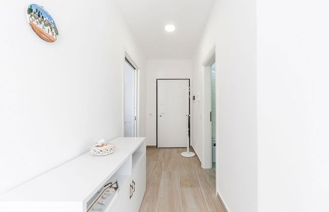 Wave Seaside Apartment - Photo 18