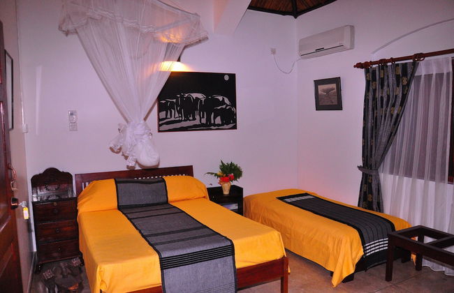 Serenity Lake Front Villa - Foto 5