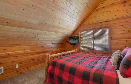 Rimfire Refuge by KABINO Hot Tub Fire Pit Sauna PS3 Grill WiFi Loft - Foto 31