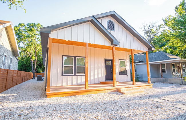 Experience Convenience w/ 4br/3ba Near Alamodome - Foto 26