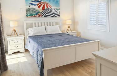 Out To Sea - Oceanfront 2 Bedroom, 2 Bath Condo - Foto 27