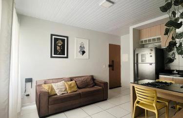 Apto completo com ar, Wi-Fi e garagem - Zona Leste - Foto 2