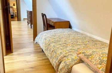 Charming 19th Century Farmhouse with Pool - Foto 24