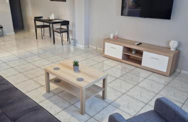 FlyHome Apartments near the Airport - Photo 46