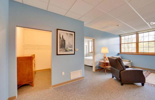 Conference Center and Pond New Kensington Apartment - Foto 12