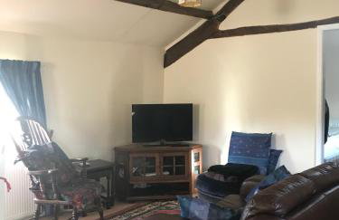 The Annexe Croughton - Photo 4