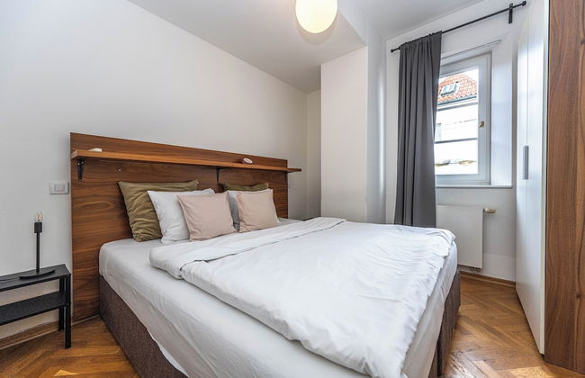 Charles Apartments in Old Town Prague - Photo 31