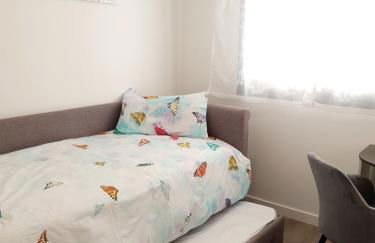 Boutique apartment near the beach, 1 Gbps Wi-Fi - Photo 13