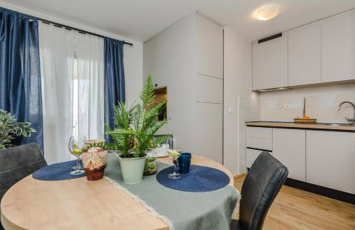 Luton Apartment Zadar Kozino Heating Pool & Jacuzzi - Foto 69