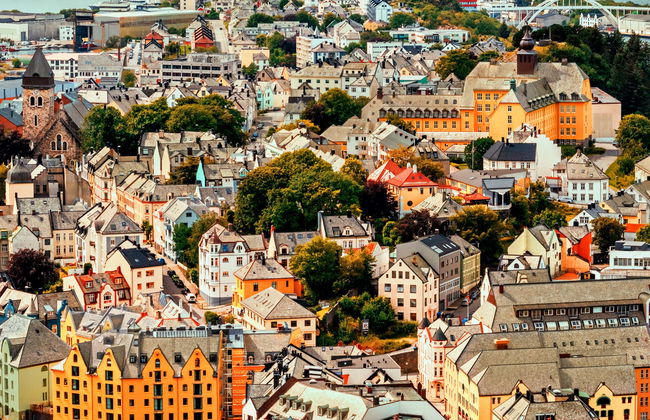 Bus touristique d'Ålesund - Photo 1