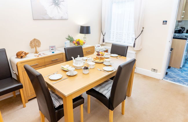 Red Cherry House - Photo 45