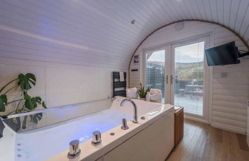 Apex Studio Pod and Jacuzzi Bath - Foto 8