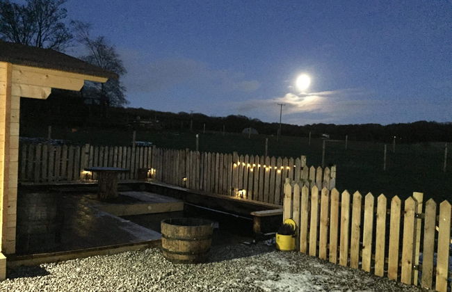 Cosy 1-bed Farm Stay Cabin - Foto 17