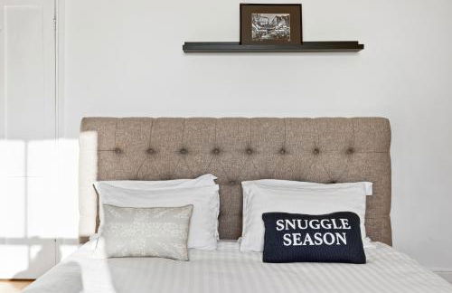 Luxurious 3 bed 1 Bath Stay Ideal for Families and Contractors - Photo 11