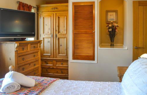 Rowan House - Photo 14