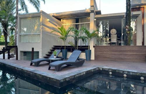 The Black Pool House em Busca Vida - Foto 1