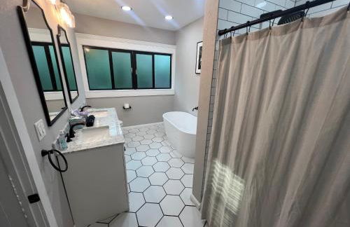 Tampa Heights Prohibition Era Bungalow - Foto 26