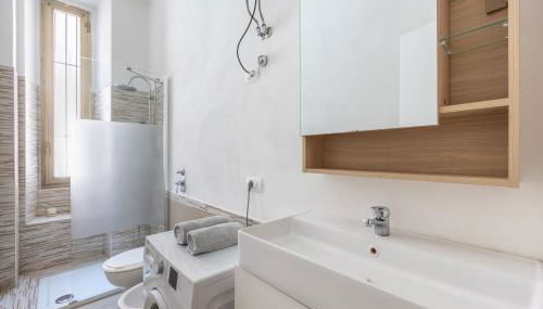 Bicocca Elegant Sweet Home Suite - Milan, 20 minutes Duomo - Foto 5, towels, Shower