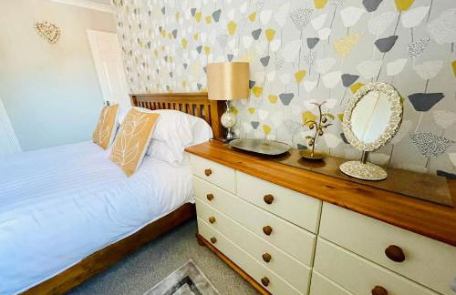 Tanglewood Close, 3 Bedroom house, Abergavenny with private parking, - Foto 26