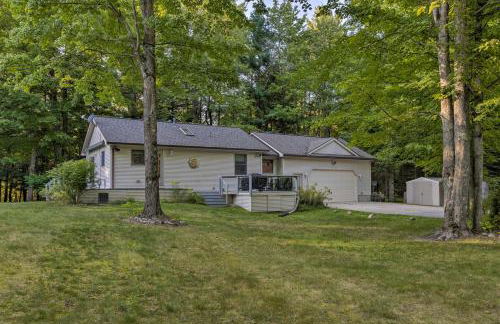 Charming Thompsonville Home with On-Site River! - Foto 31