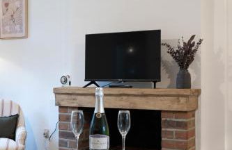 Cosy 3BR Country Home Near Vineyards - Foto 12