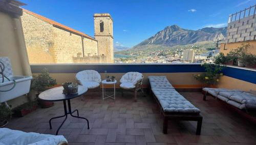 Bella Vista Sant Orsula 2 bedroom View Terrace Historic Center Spacious Apartment - Foto 1