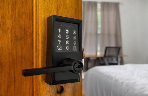 Comfortable Private Room | Shared Bath & Kitchen - Foto 36