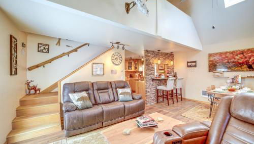 Hike, Hunt and Fish! Outdoor Pine Haven with Yard - Foto 5