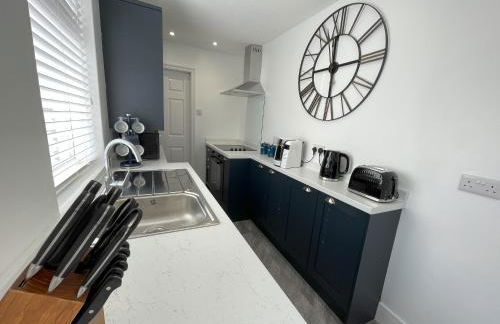 Serenity By The Sea, Stylish Two Bedroom Apartment Near The Beach, South Shields - Foto 24