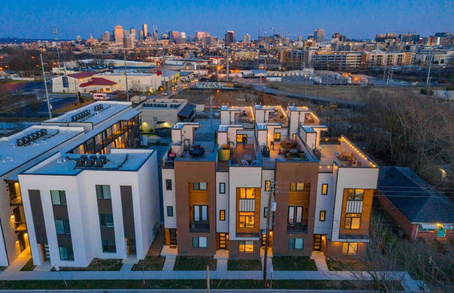 Wild Horse by Avantstay Gorgeous Nashville Townhouse w/ Rooftop Patio & Outdoor Kitchen - Foto 27