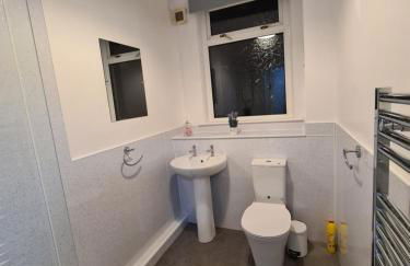 North Face Apartment , Fort William - Photo 15