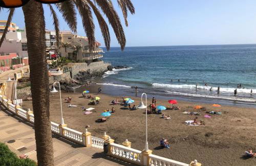 Espectacular en primera línea de la playa - Foto 4