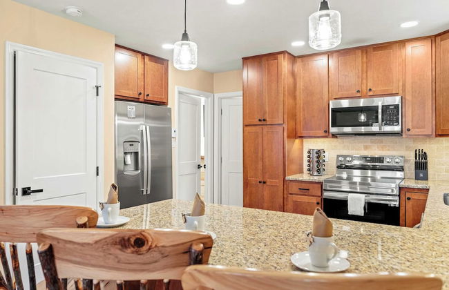 Stephen Way by Avantstay Hot Tub + Game Room Albrightsville - Foto 11