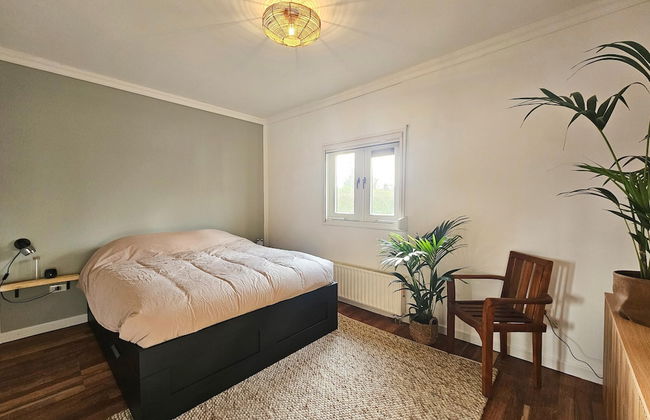 Beautiful Holiday Home With Spacious Garden - Photo 6