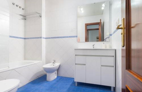 Apartamento Deluxe 2 Room Piscina Parking LuxSevilla Bormujos - Foto 18
