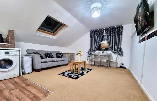 *F1*5GH* Setup for your most relaxed & amazing stay + Free Parking + Free Fast WiFi * - Foto 72