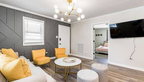 Renovated house close to Dtown Durham w king bed - Foto 4