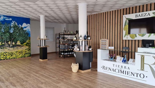 Interior de la tienda Tierra del Renacimiento