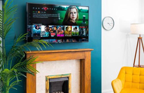 3 Bedroom House - Garden - Parking - Interior Designed - Netflix - Wifi - 52H - Foto 30