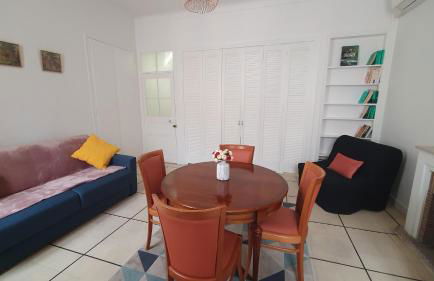 Bel Appartement Typique proche du Palais et Plages - Photo 4