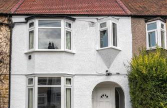 Modern home with driveway parking for 2 vehicles, near Tottenham Hotspur Stadium, White Hart Lane Train Station - Foto 7