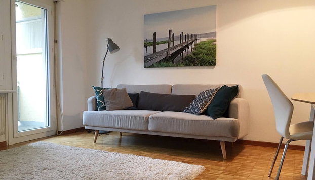 2 Rooms With Balcony, Central, Quiet Location - Foto 5, Wohnbereich