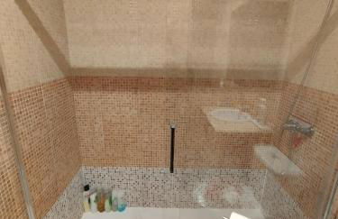 OFERTA ESPECIAL ÚLTIMA HORA - SARAKATUA15 - vistas espectaculares - familias y parejas - 2 dormitorios independientes - amplio salón cocina comedor - tarjeta parking OTA GRATIS - Julio y agosto estancia mínima 7 noches de domingo a domingo - - Foto 25